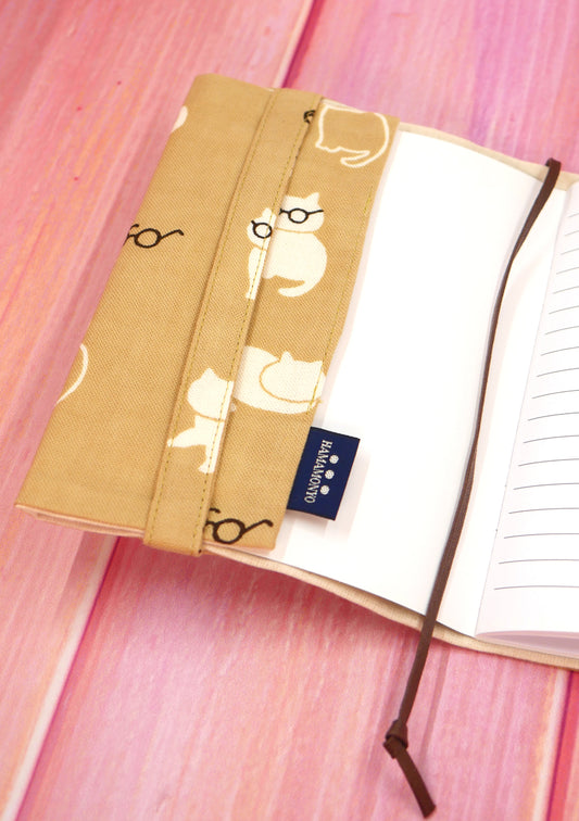 Couverture en tissu pour livre ou carnet - Chat et lunettes