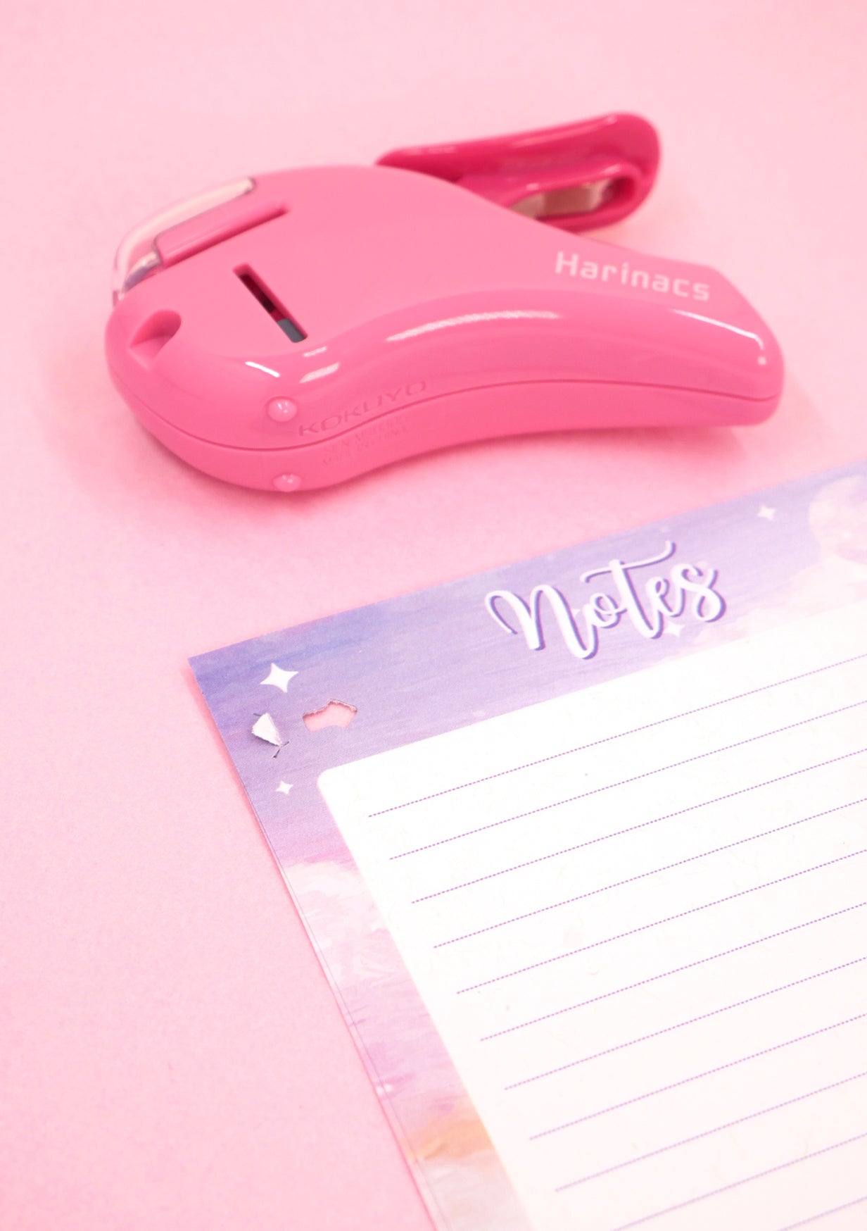 Agrafeuse sans agrafes - Harinacs Kokuyo test rose