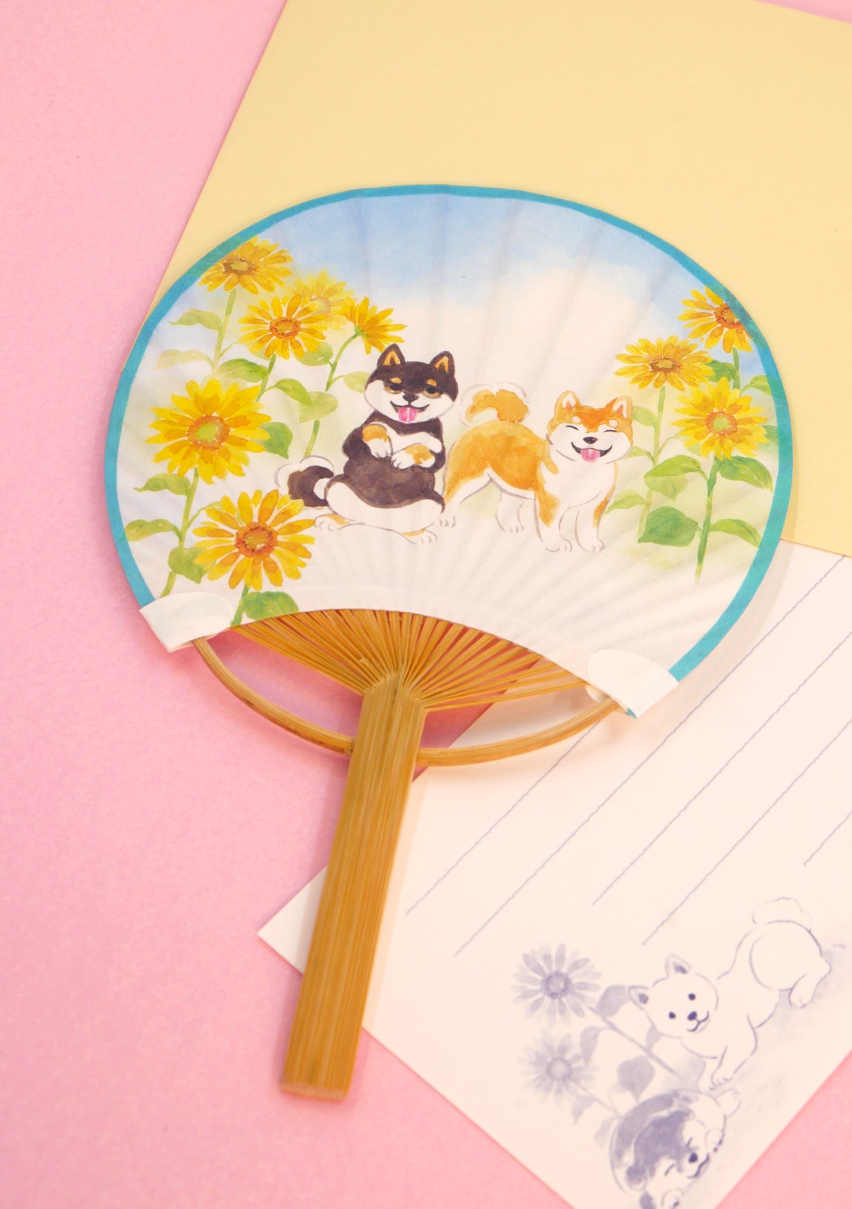 Éventail japonais uchiwa, papier à lettre et enveloppe - Chien Shiba et tournesol