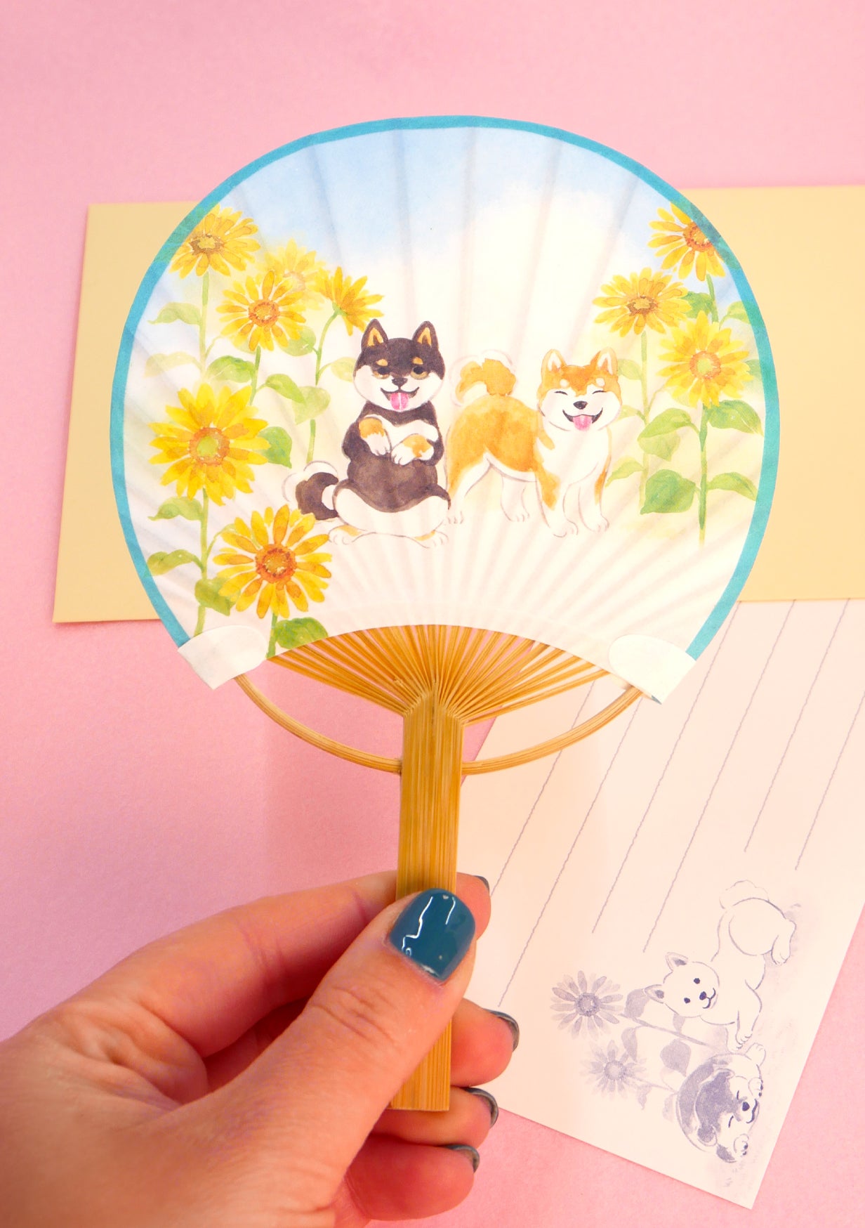 Éventail japonais uchiwa, papier à lettre et enveloppe - Chien Shiba et tournesol